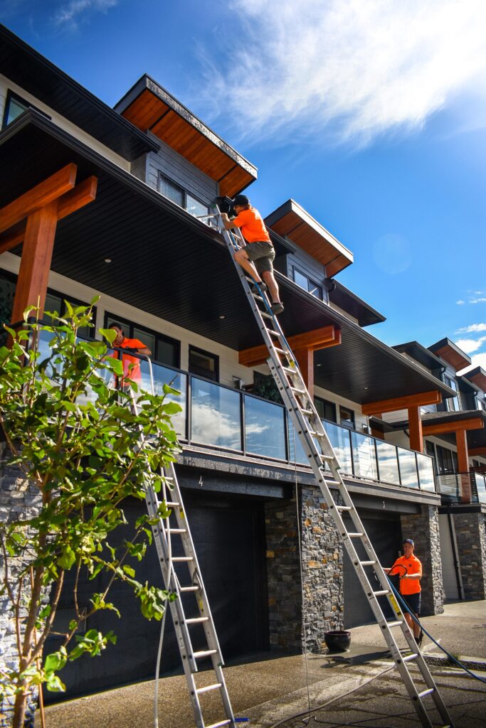 Strata and Commercial window cleaning Kelowna